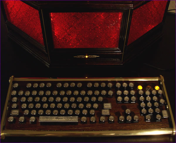Keyboard detail